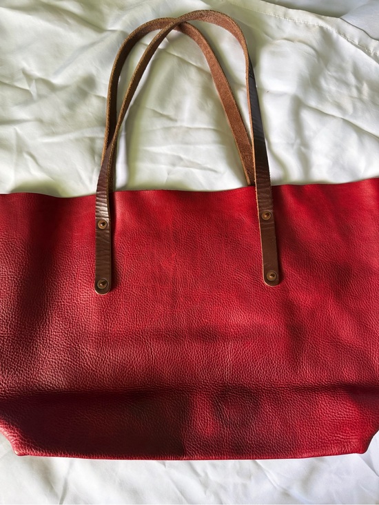 Go Forth Goods Handbags - Go Forth Goods Large Avery tote in Cranberry